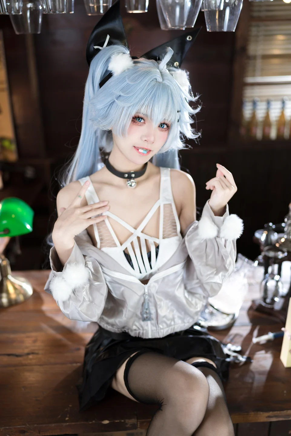 九柒喵_No_029_少女前线·芙洛伦_药心_29P_276MB tg@simisebaisi 【丝足阁】010.webp